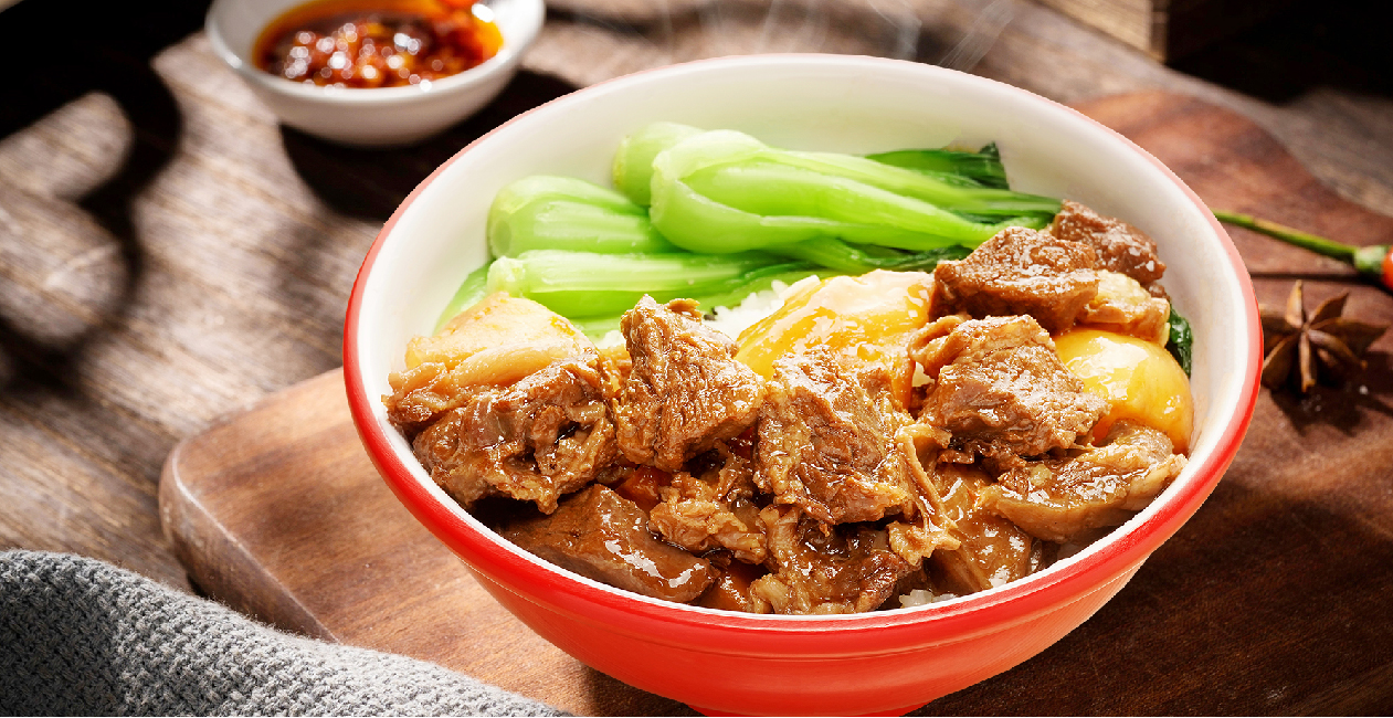 大块牛腩饭